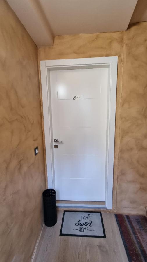 Dc II Downtown Apartment روفينج المظهر الخارجي الصورة